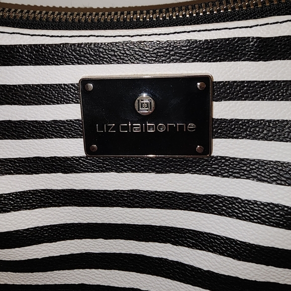 Liz Claiborne Shoulder Bag  🖤EUC🤍 - Picture 3 of 16